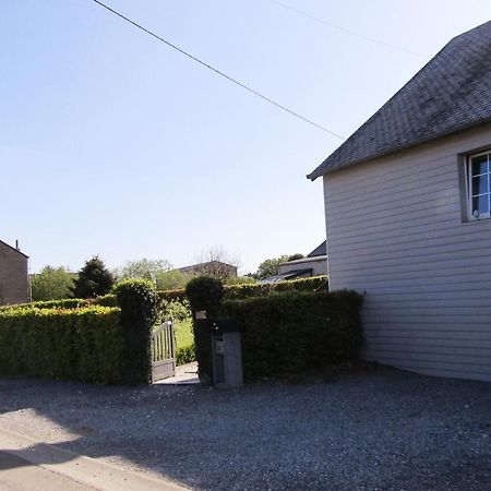 Joli Nid Au Coeur Des Ardennes Apartment Bievre Bagian luar foto