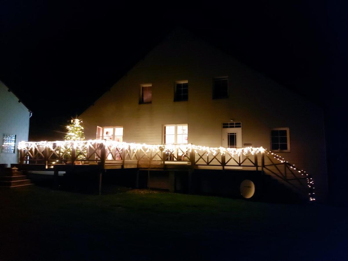 Joli Nid Au Coeur Des Ardennes Apartment Bievre Bagian luar foto